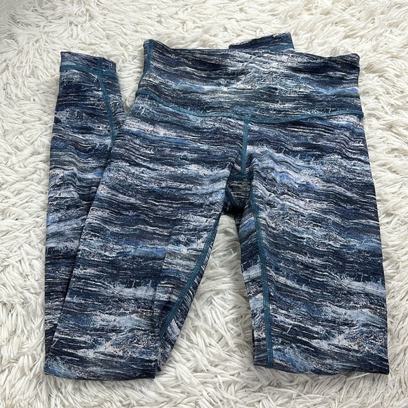 Lululemon Wunder Under Low-Rise Tight *Full-On Luxtreme 28" Aerial Drift Multi - Picture 1 of 6